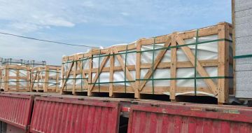 咸阳 芝麻白花岗岩地铺石出口专车-泰国游