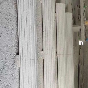 咸阳 花岗岩厂家带你看白麻花岗岩门楼大柱柱皮