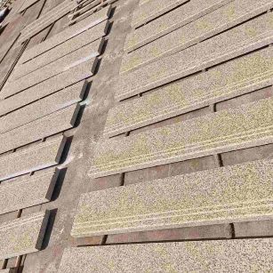 咸阳 黄金麻花岗岩光面楼梯踏步