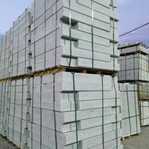 咸阳 芝麻白花岗岩路沿石，路缘石，路肩石，道牙，立缘石，马路牙子，街沿石，侧石等