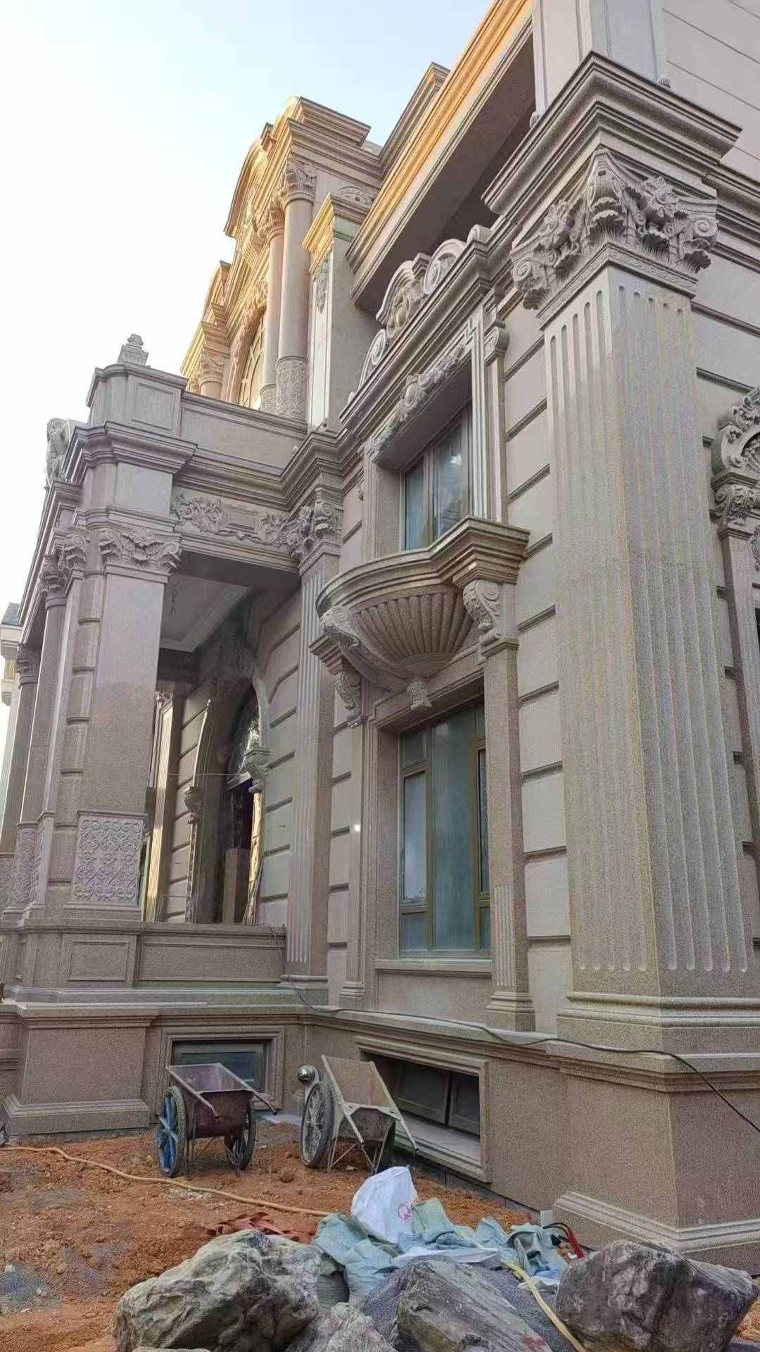 咸阳 黄金麻花岗岩光面别墅外墙干挂施工完成