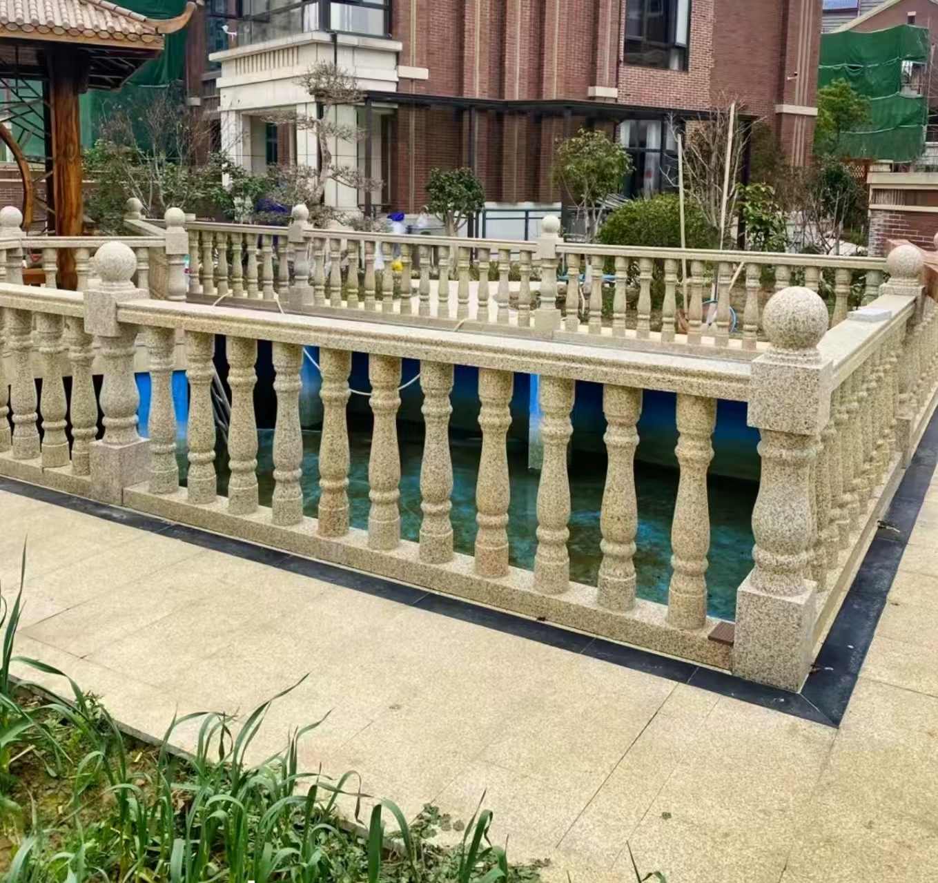 咸阳黄金麻花岗岩石材栏杆，扶手，将军柱，花瓶柱