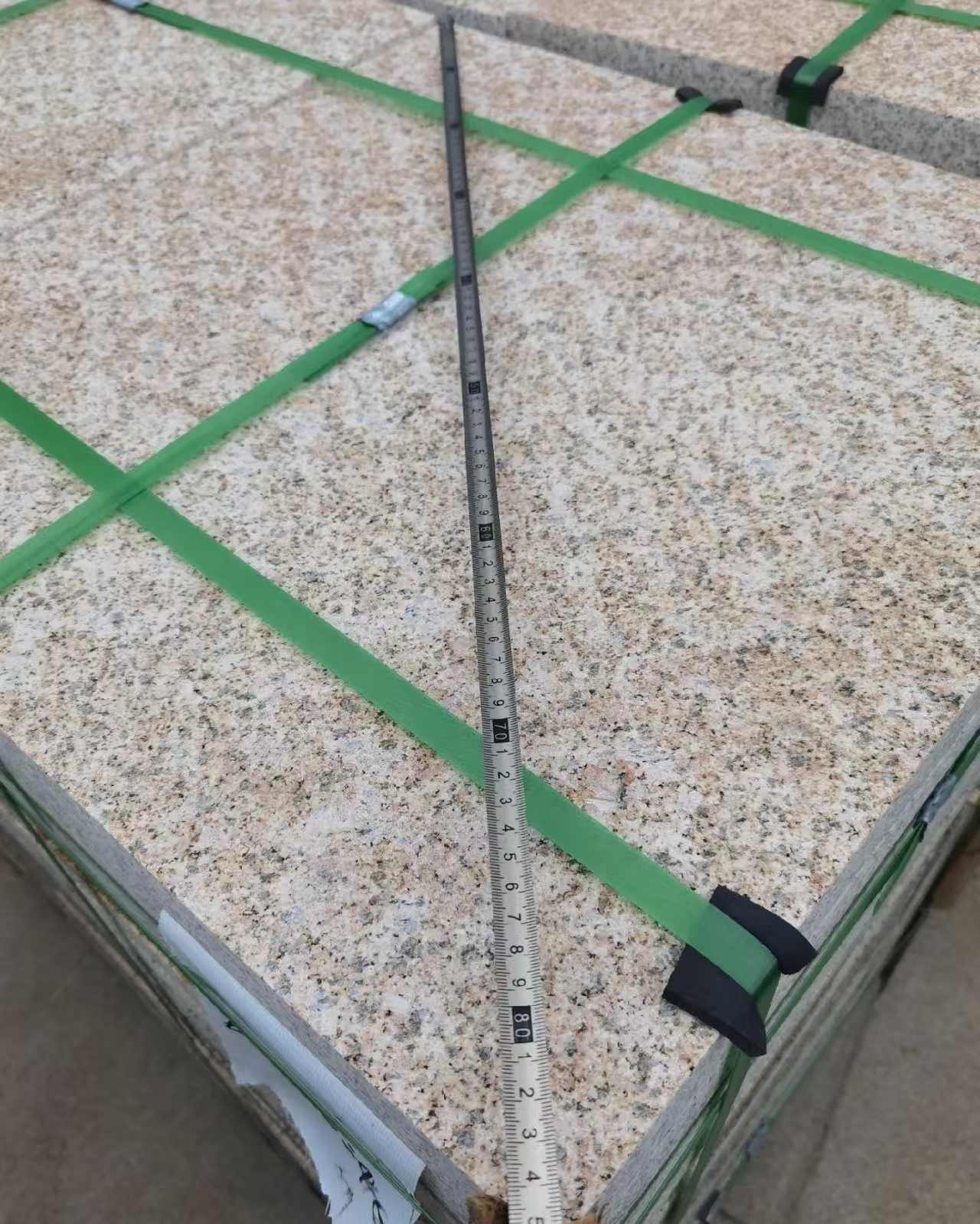 咸阳 黄金麻火烧面地铺石