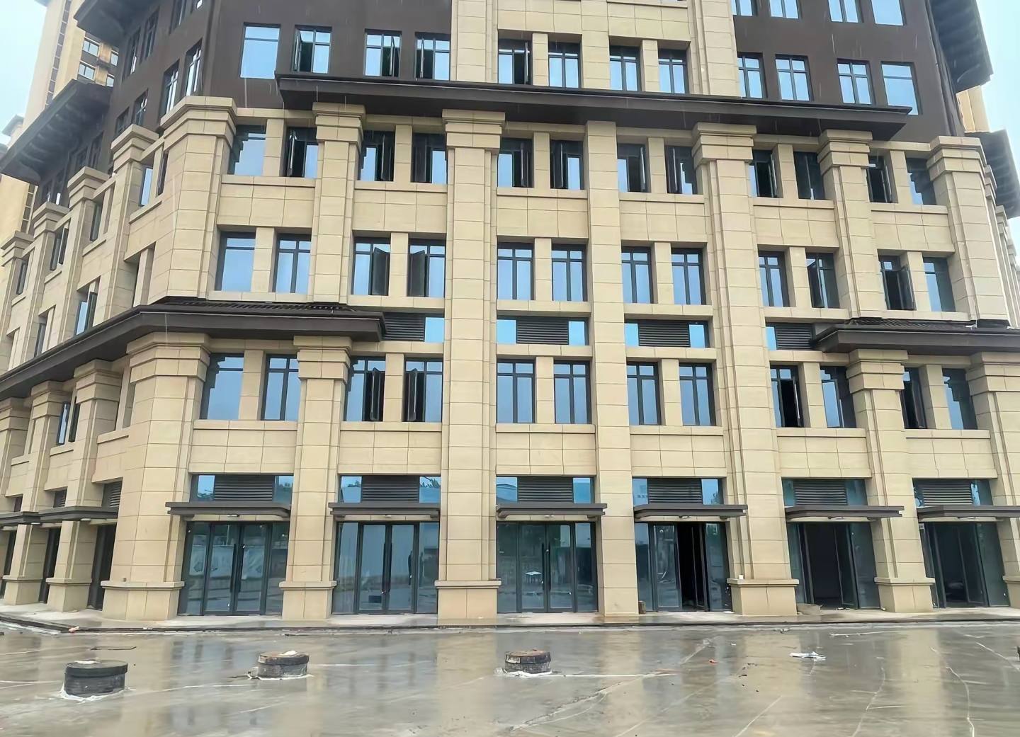 咸阳 黄金麻花岗岩荔枝面小区外墙干挂