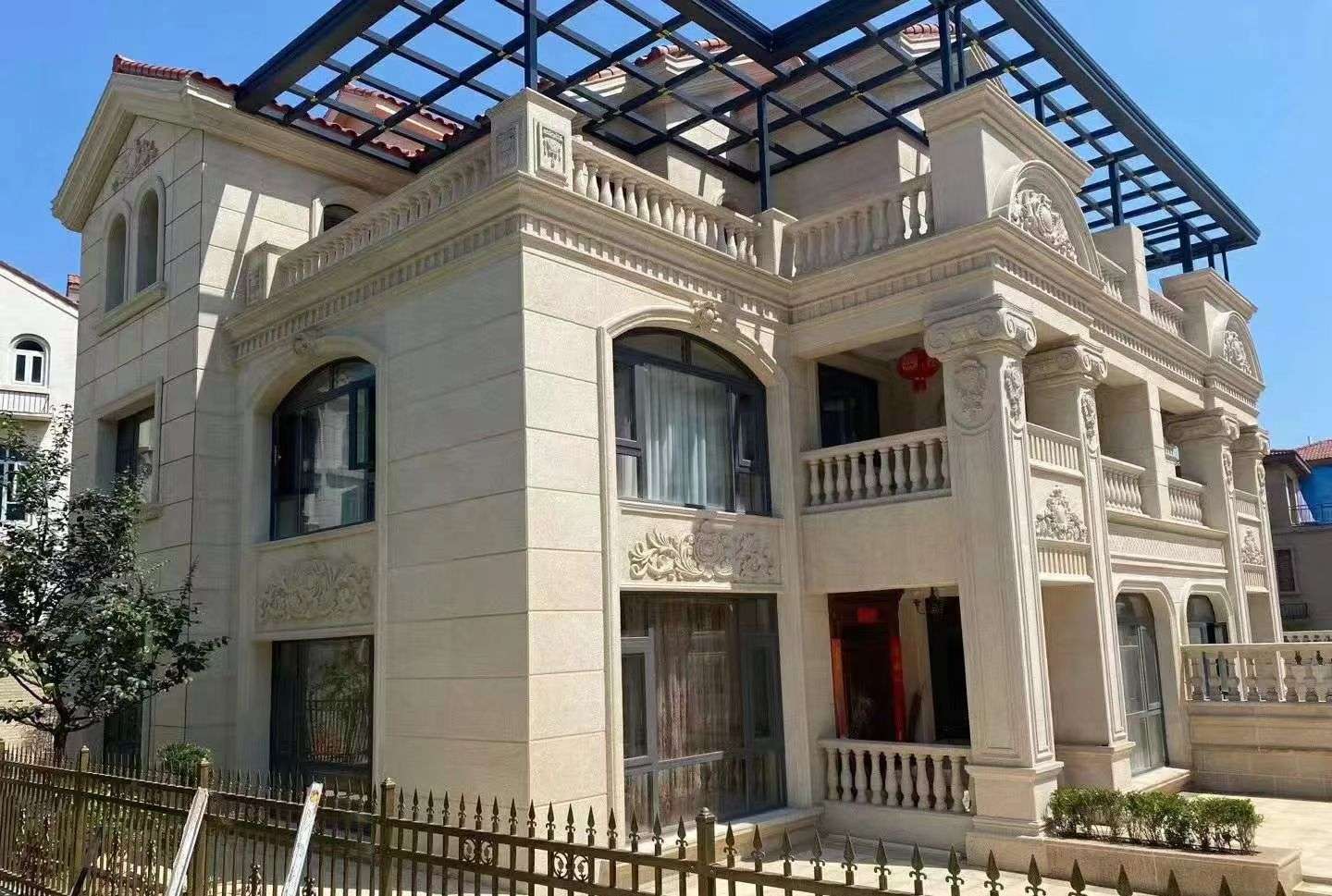 咸阳 黄金麻花岗岩荔枝面别墅外墙干挂