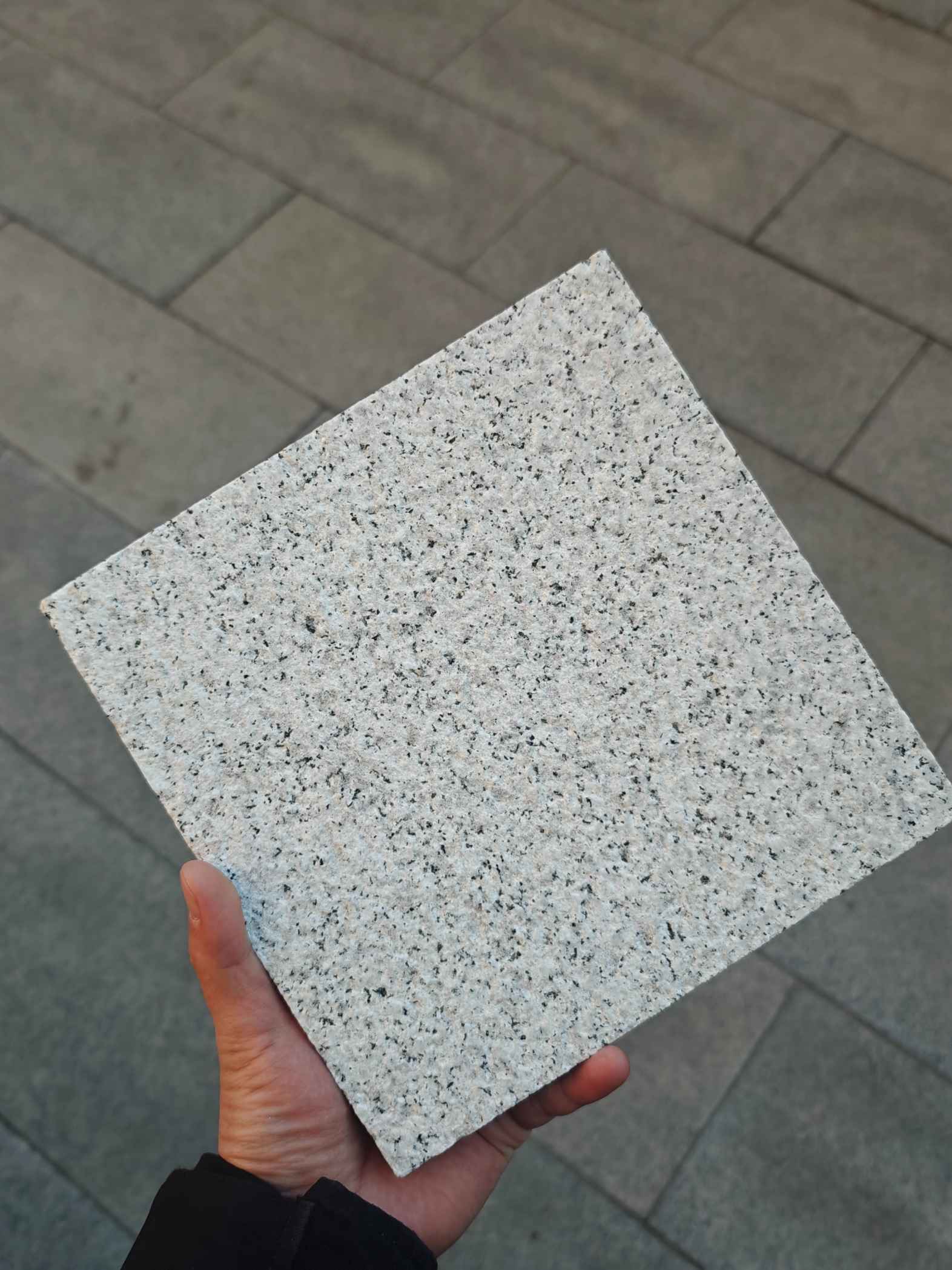 咸阳 白麻荔枝面花岗岩石材