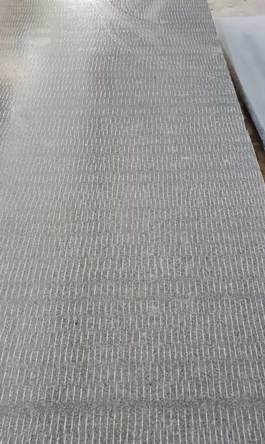 咸阳 芝麻灰花岗岩斧剁面，刀斩面